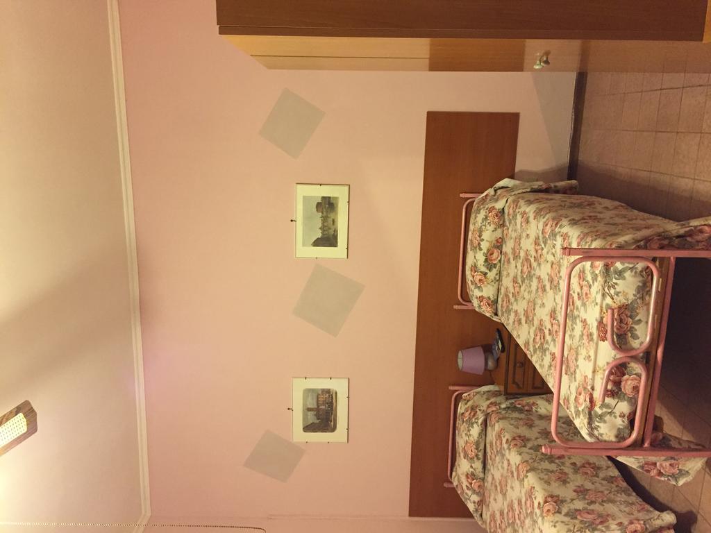 Albergo Anna Ciampino Zewnętrze zdjęcie