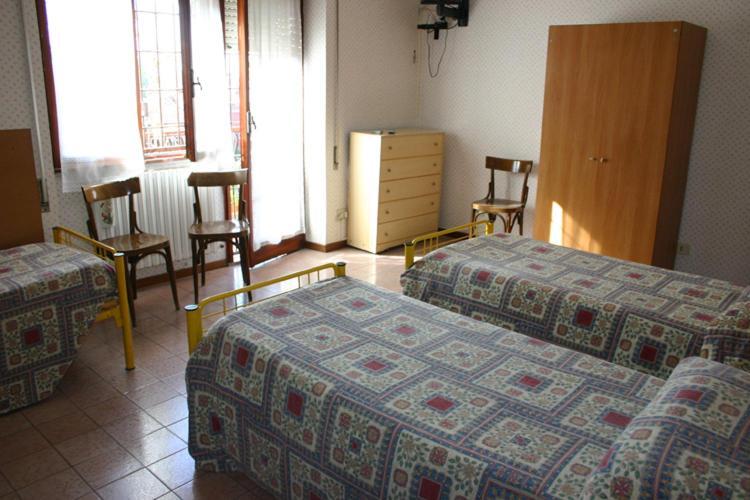 Albergo Anna Ciampino Zewnętrze zdjęcie