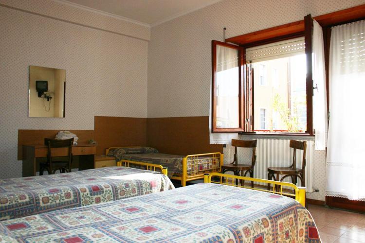 Albergo Anna Ciampino Zewnętrze zdjęcie